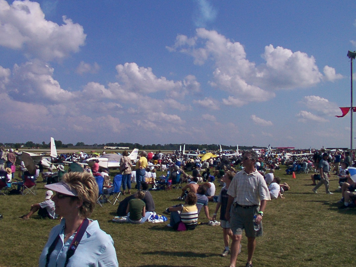 A typical scene while waiting for the airshow to begin.  
